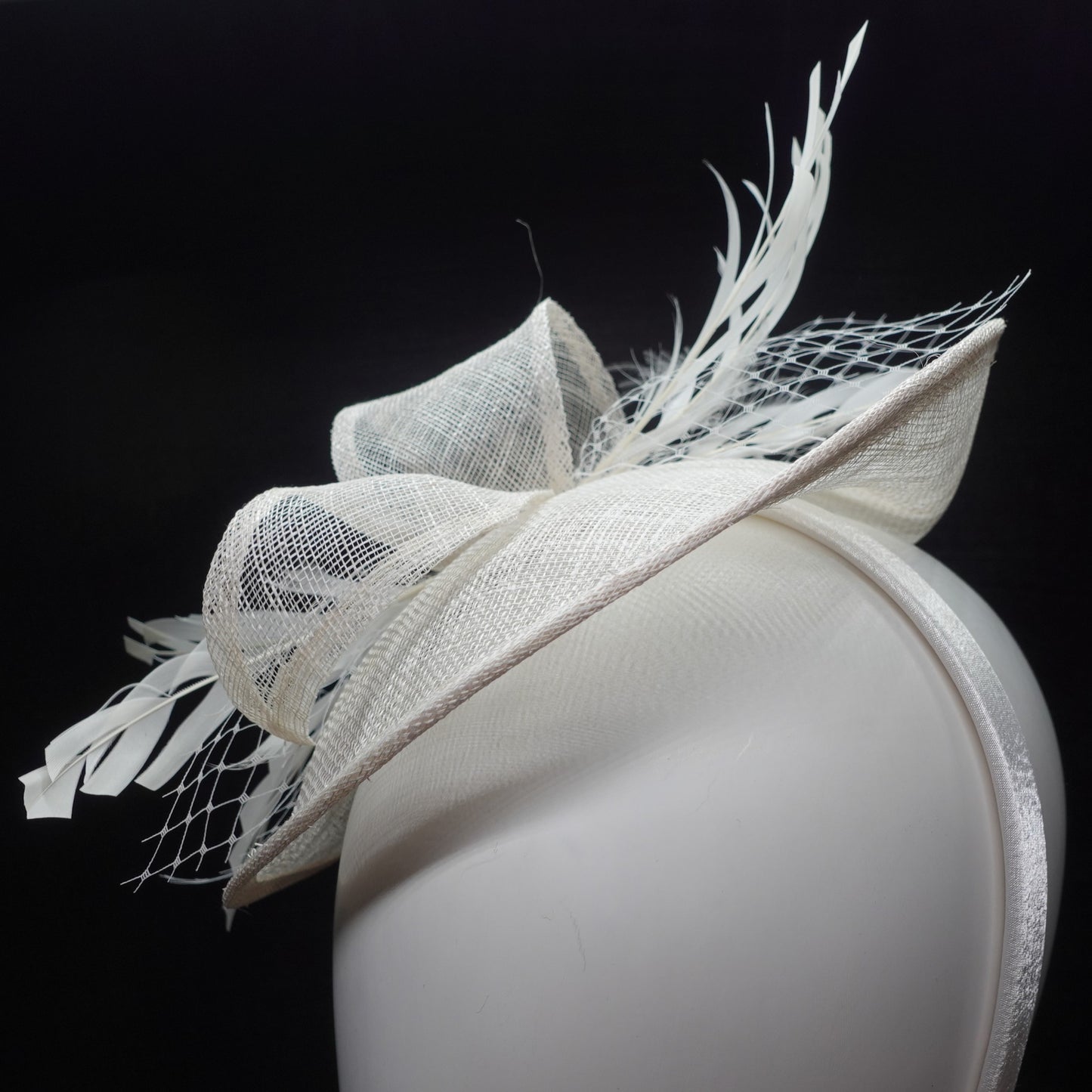 White Ladies Occasions Races Weddings Fascinator Headband